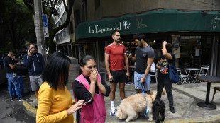 Potente sismo sacude a M&eacute;xico en aniversario de dos devastadores terremotos