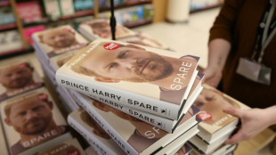 Sale a la venta pol&eacute;mico libro de memorias del pr&iacute;ncipe Enrique