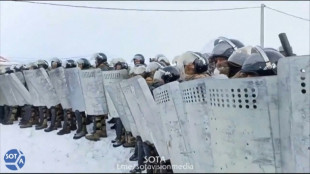 Rares heurts entre police et manifestants en Russie apr&egrave;s la condamnation d'un opposant bachkir