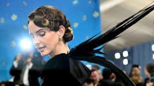 Lana Del Rey takes on Bond with new game title track