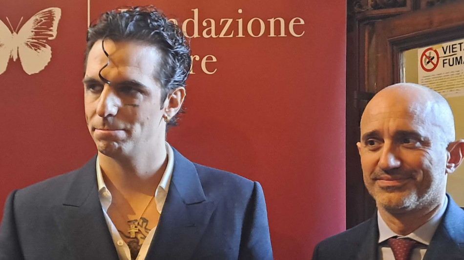 Achille Lauro lancia la Fondazione Madre per ragazzi fragili