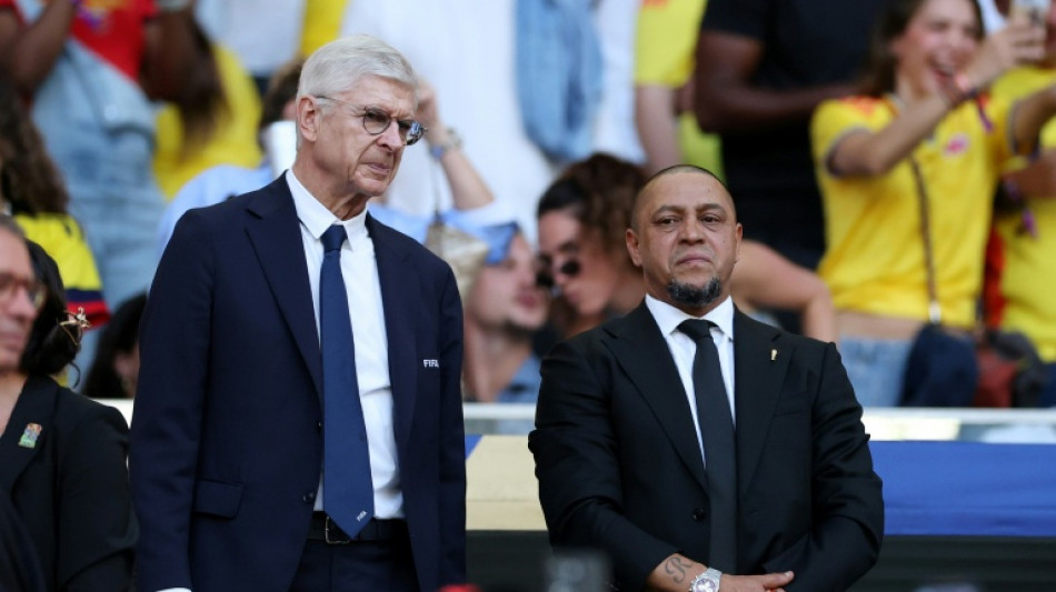  Wenger accepts World Cup hydration breaks split opinion 