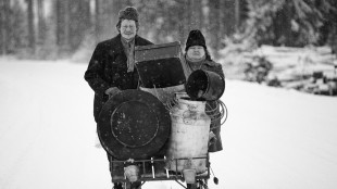 Juho Kuosmanen dal 5 maggio al cinema con la sua Silent Trilogy