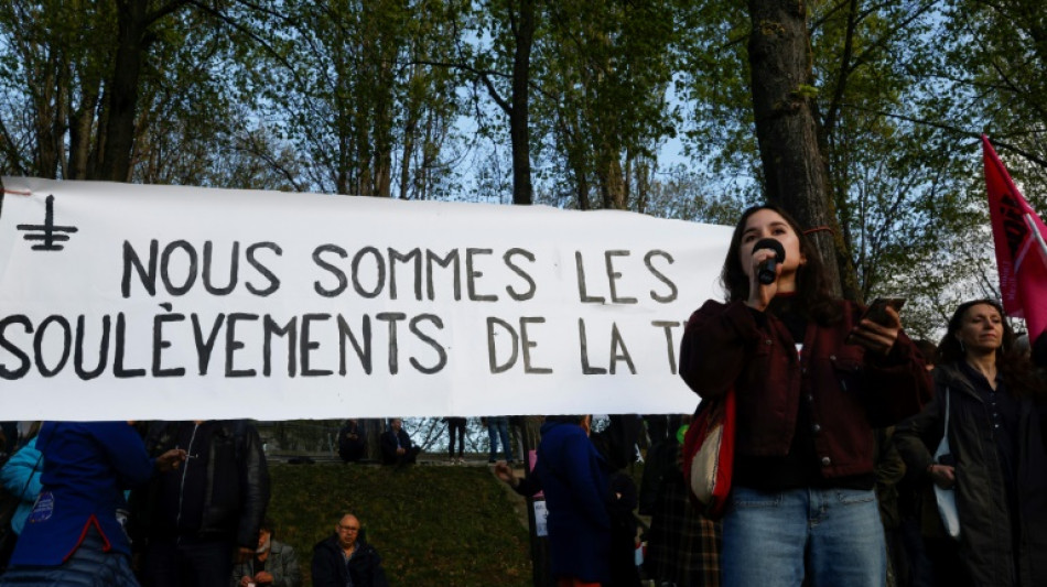 La dissolution des Soul&egrave;vements de la terre au Conseil des ministres
