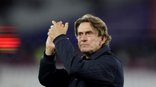 Spurs boss Frank will ignore league table until April