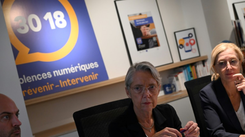 Face au cyberharc&egrave;lement, un p&ocirc;le national aux "op&eacute;rations massives"