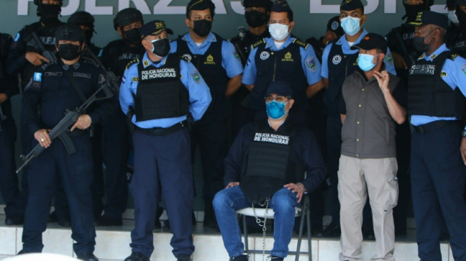 Honduras/demande d'extradition aux USA : l'ex-pr&eacute;sident Hernandez en d&eacute;tention provisoire