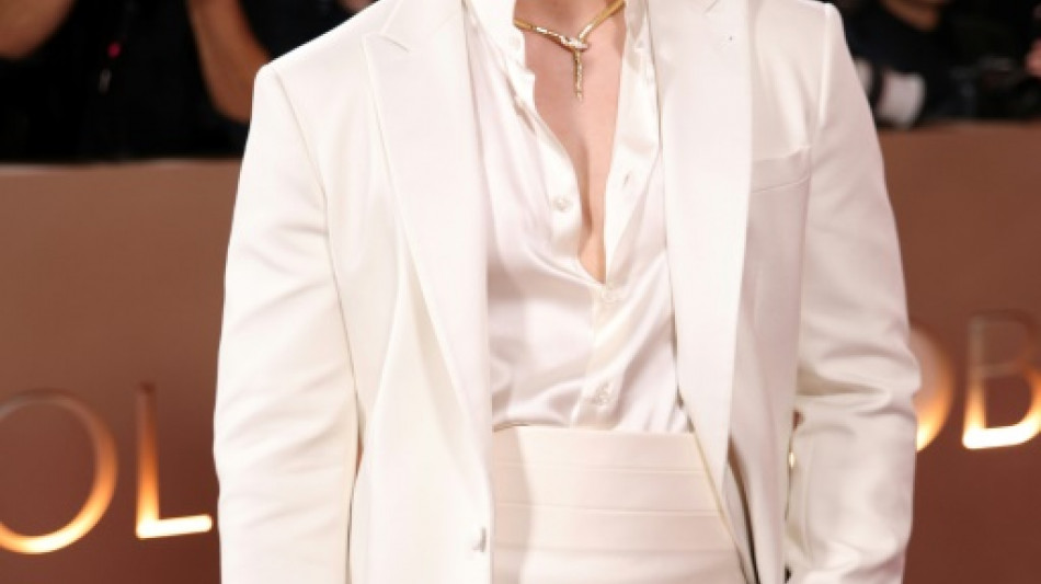  Une star de la s&eacute;rie &agrave; succ&egrave;s "Heated Rivalry" d&eacute;nonce des commentaires haineux sur les r&eacute;seaux sociaux 