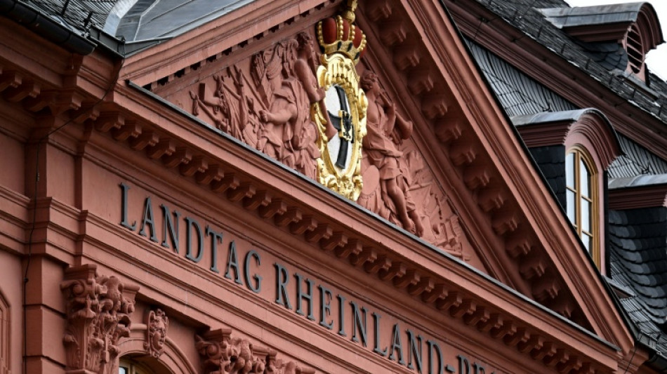  Gericht: Regel zu Schutz vor Extremisten in rheinland-pf&auml;lzischem Landtag rechtens 