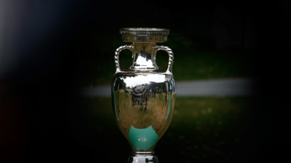 Listas de convocados para Eurocopa poder&atilde;o ter at&eacute; 26 jogadores por sele&ccedil;&atilde;o