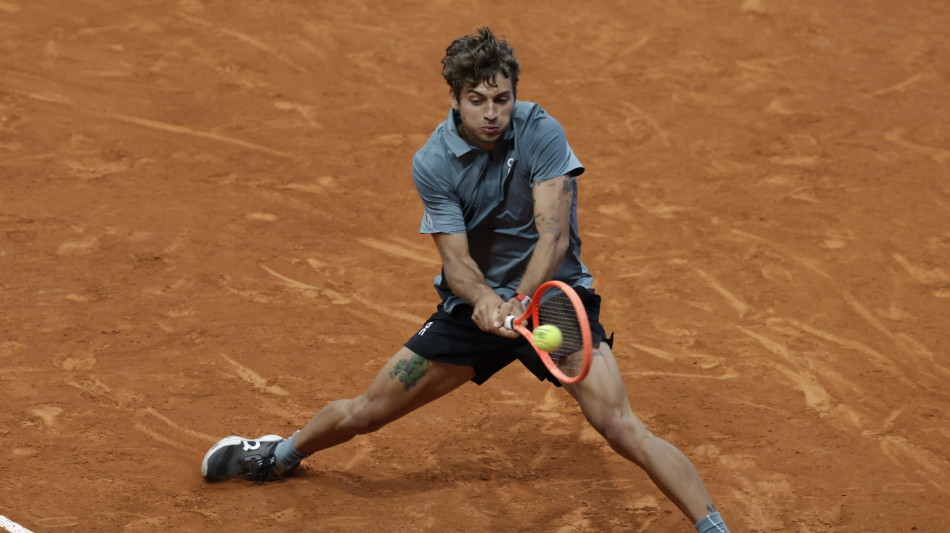  Cobolli vince la maratona con Medvedev e va ai quarti a Madrid 