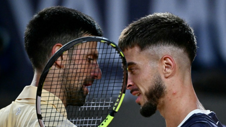  Ailing Djokovic falls to early Italian Open exit ahead of Roland Garros 