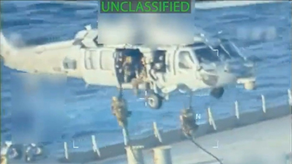  EUA apreende petroleiro diante da costa venezuelana; Caracas classifica de 'roubo' 