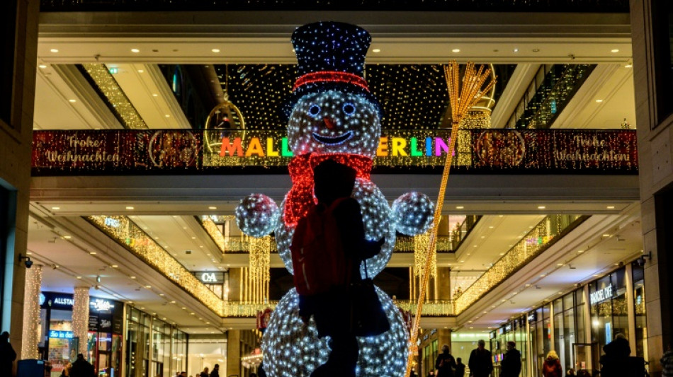 Weihnachtsgesch&auml;ft im Einzelhandel nimmt weiter Fahrt auf