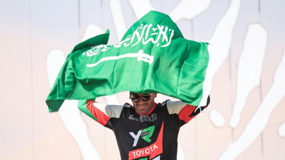 Dakar-2025: Al-Rajhi s'offre une premi&egrave;re en auto, Sanders imp&eacute;rial en moto