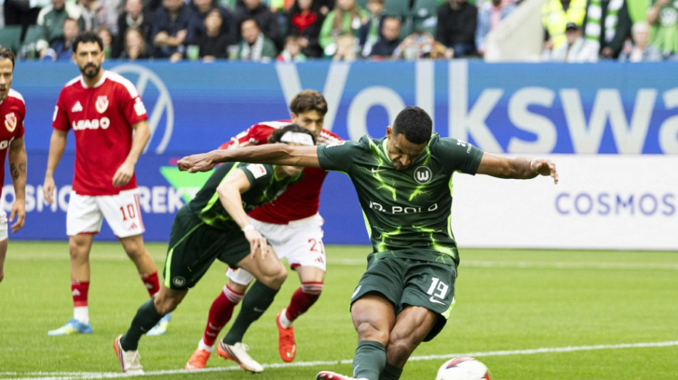  Nach 3:0-F&uuml;hrung: Wolfsburg verschenkt Heimsieg  