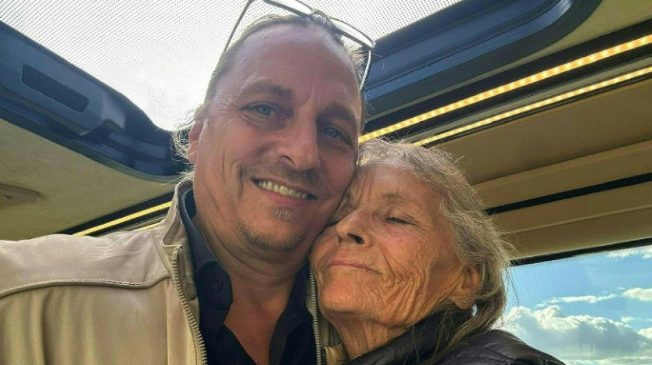 Vom IS im Niger entf&uuml;hrte Schweizerin und &Ouml;sterreicherin zur&uuml;ck in der Heimat