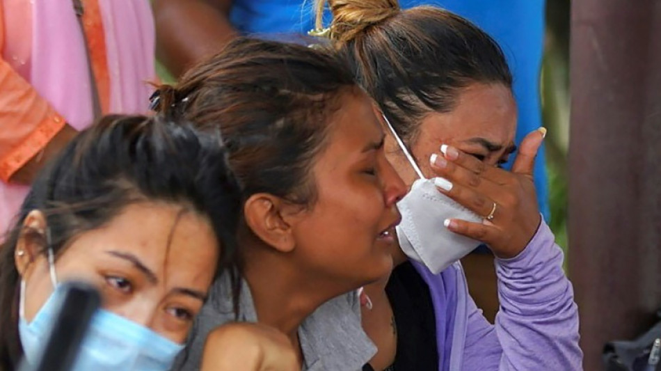 Localizan 14 cuerpos en sitio de accidente a&eacute;reo en Nepal