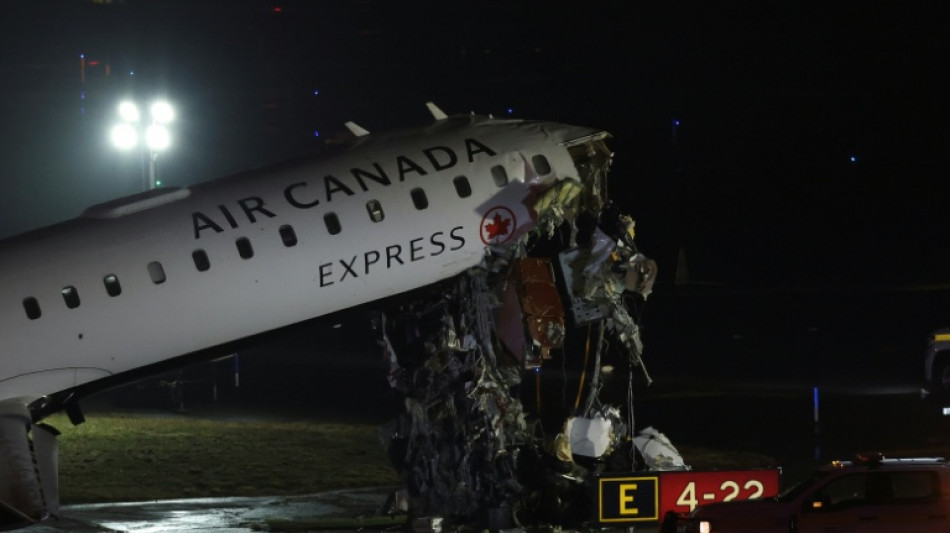  Zwei Tote und mehrere Verletzte nach Kollision auf New Yorker Flughafen LaGuardia 