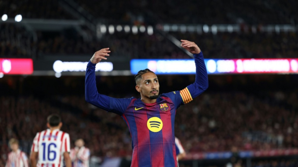 Barça vence Atlético de Madrid (3-1) e se consolida na liderança do Espanhol