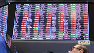 Wall Street apre cauta e guarda alla Fed, Dj +0,18%, Nasdaq -0,35%