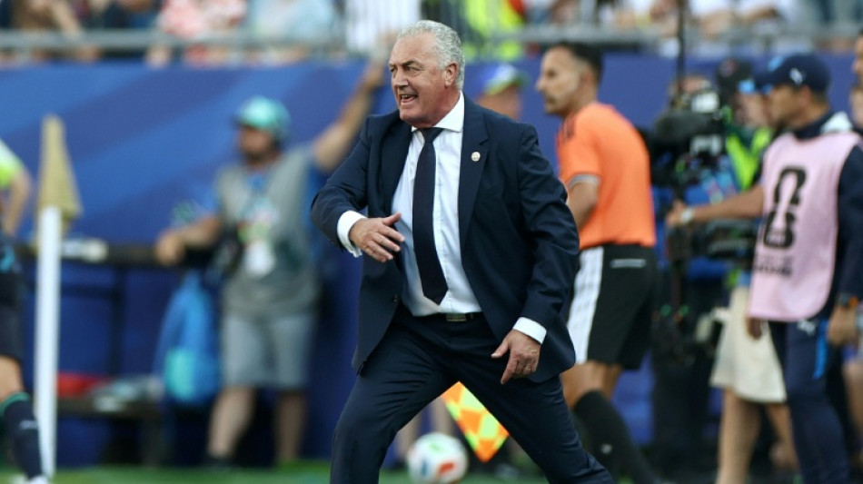  Paraguay coach salutes 'extraordinary' World Cup win over Germany 