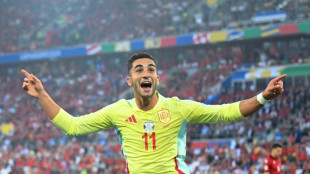 Espa&ntilde;a tambi&eacute;n se luce con el fondo de armario y elimina a Albania