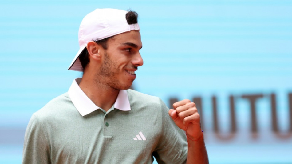 Cer&uacute;ndolo elimina a Zverev en el torneo de tenis de Madrid