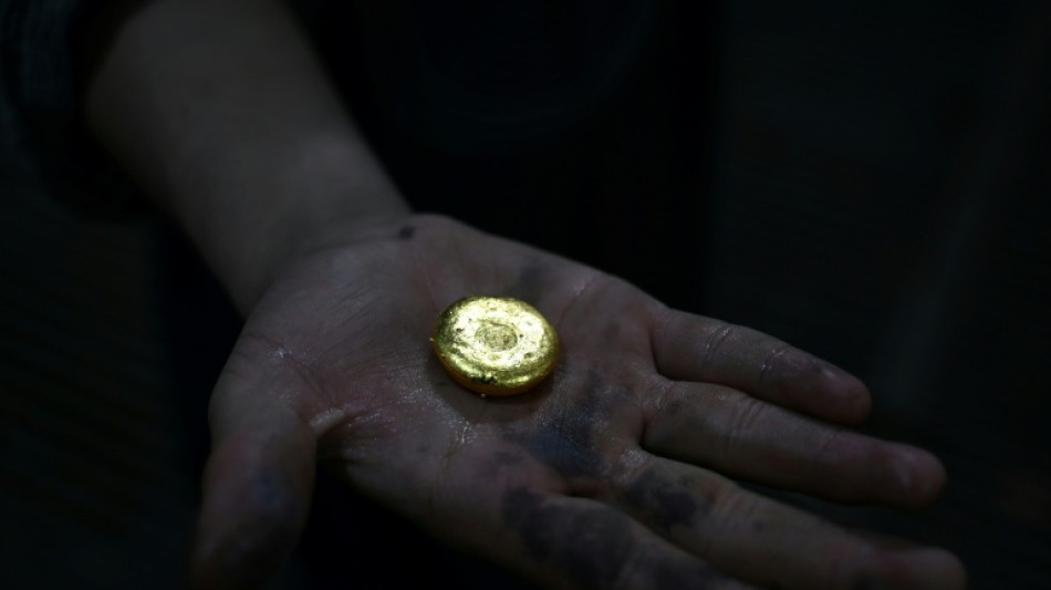  Afghanistan's gold rush upends lives and landscapes 