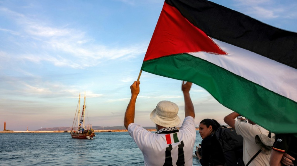  Flotilha para Gaza segue da Tunísia em direção ao território palestino 