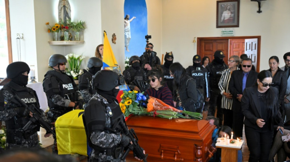 Equateur: dernier hommage au candidat &agrave; la pr&eacute;sidentielle assassin&eacute;