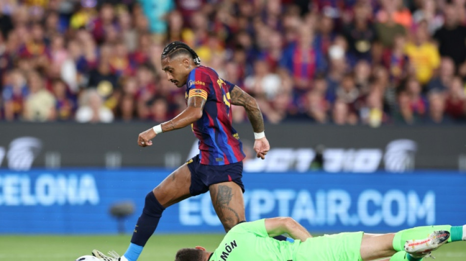  Raphinha, Lopez strike again as Barca beat Athletic 