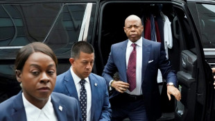 Arriv&eacute;e du maire de New York au tribunal pour sa mise en accusation