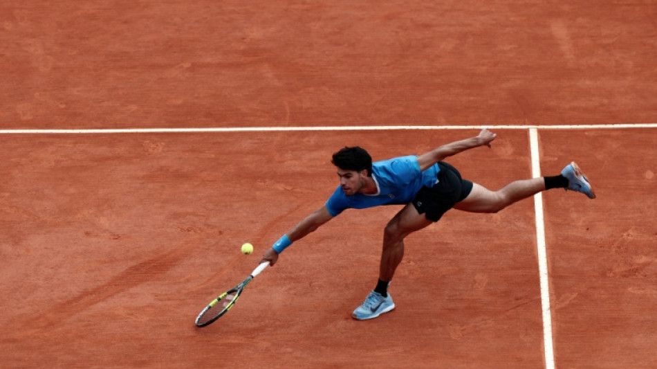  Defending champion Alcaraz to miss French Open with wrist injury 