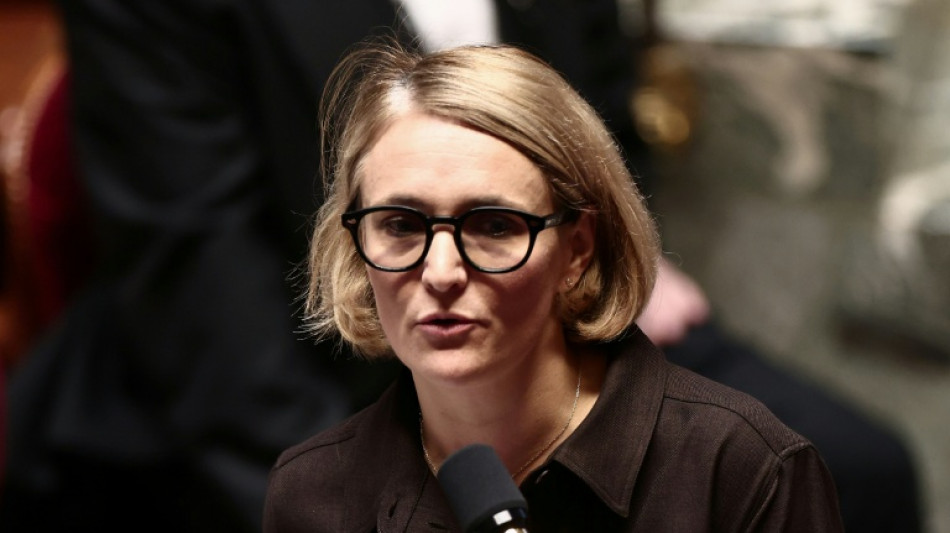 Nu&ntilde;ez d&eacute;fend la naturalisation de Clooney apr&egrave;s les r&eacute;serves de sa ministre d&eacute;l&eacute;gu&eacute;e