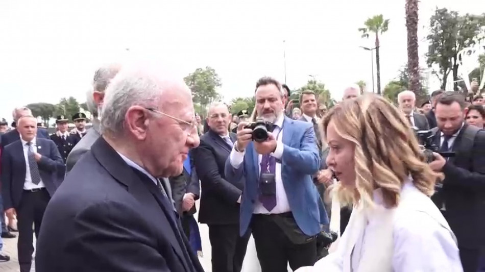 De Luca, Meloni ha comunicato sua vera identit&agrave;