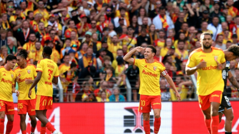  Lens hammer Auxerre thanks to Thauvin penalty double 