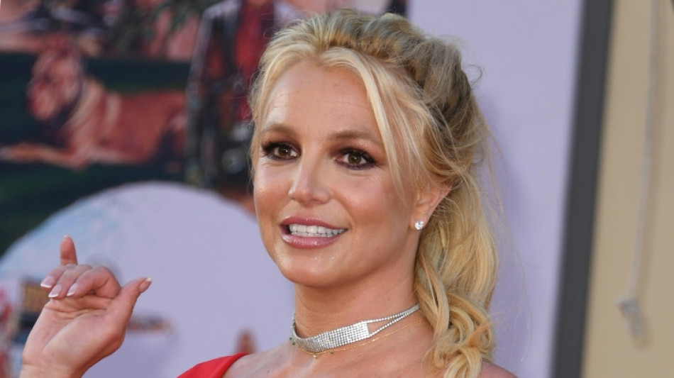  Britney Spears acusada de conducir bajo los efectos del alcohol y las drogas  