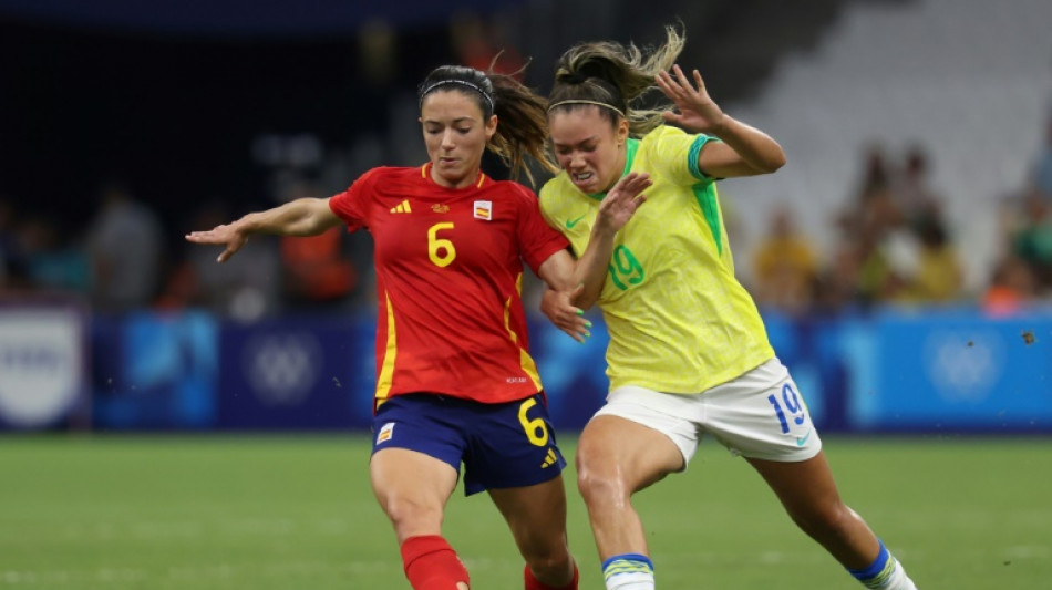 La Bal&oacute;n de Oro Aitana Bonmat&iacute; renueva con el Bar&ccedil;a hasta 2028