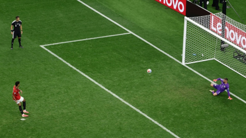  Egypt down Australia to reach World Cup last 16, Cape Verde face Messi  