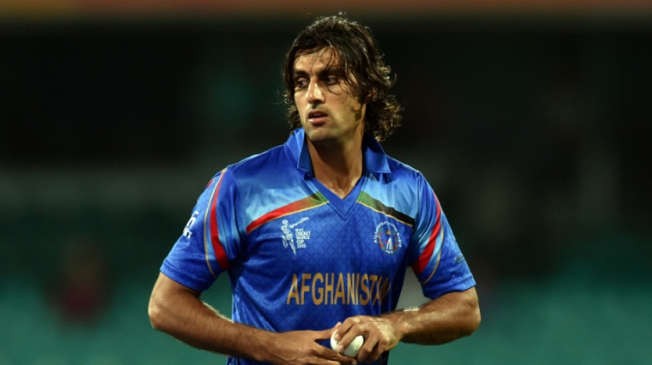  Thousands attend funeral for Afghan cricketer Shapoor Zadran 