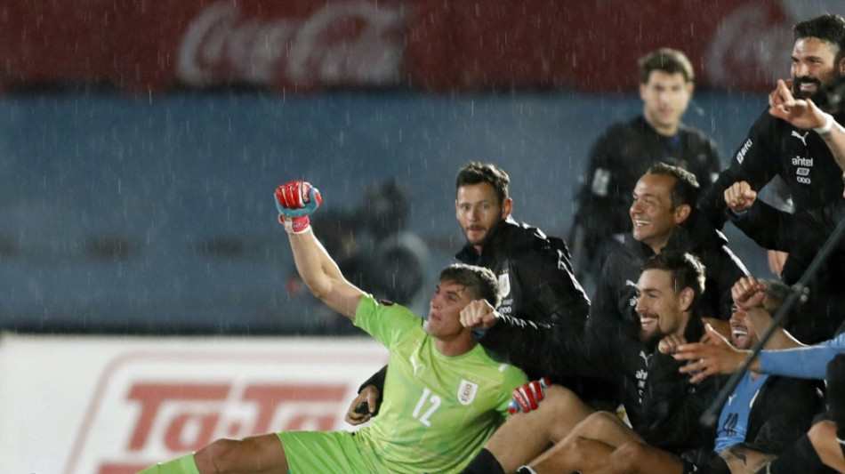 Ecuador und Uruguay fahren zur WM - Sch&uuml;tzenhilfe von Brasilien