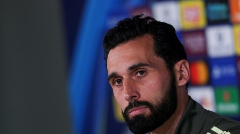  Arbeloa confirma aus&ecirc;ncia de Mbapp&eacute; contra o City, mas retorno ser&aacute; 'em breve' 