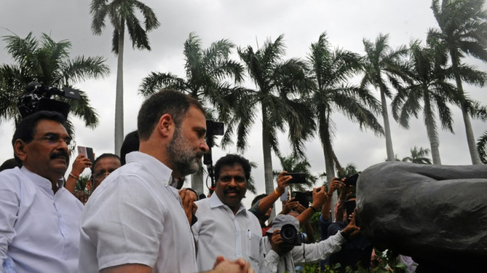 Inde: le principal chef de l'opposition Rahul Gandhi r&eacute;int&eacute;gr&eacute; au Parlement