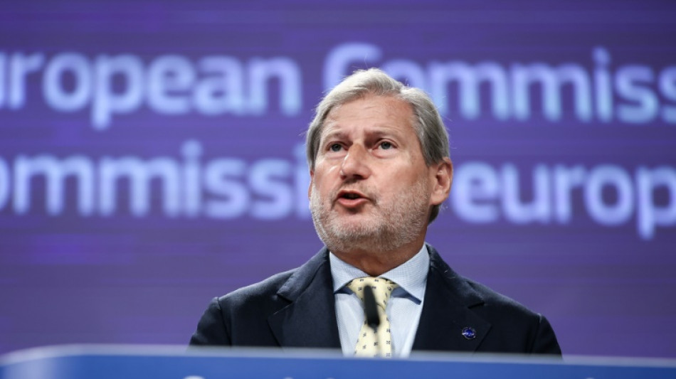La UE amenaza a Hungr&iacute;a con suspender 7.500 millones de fondos europeos