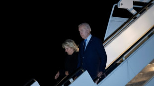 Biden zu Trauerfeierlichkeiten für die Queen in Großbritannien eingetroffen