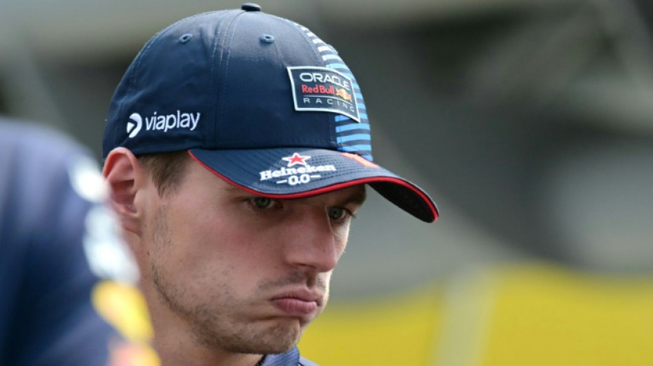 Verstappen necesita detener la sangr&iacute;a en un GP de Singapur que se le resiste