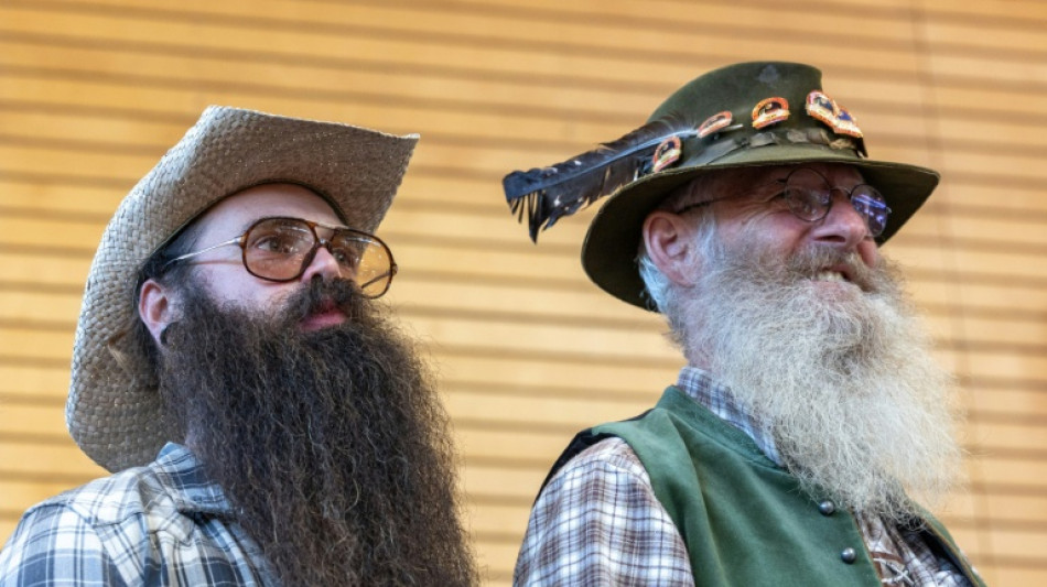  Wehrbeauftragter mahnt neuen Haar- und Barterlass f&uuml;r Truppe an  