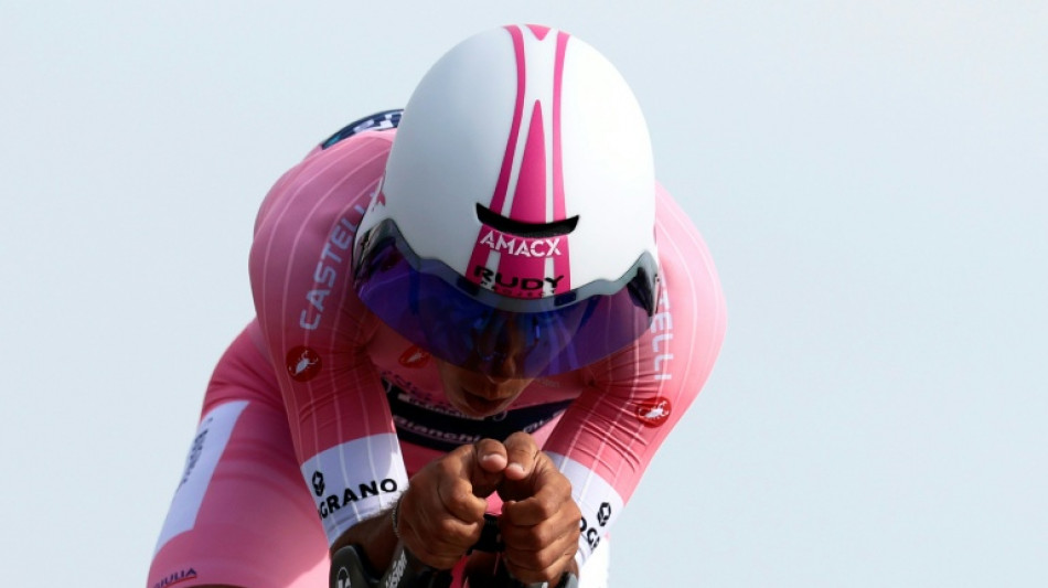 Italy's Ganna wins time-trial in Giro shake-up 