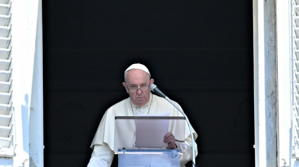 El papa ve su viaje a Canad&aacute; como una "peregrinaci&oacute;n penitencial"